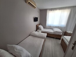 Dilmac Hotel