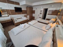 Dilmac Hotel