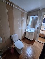 Dilmac Hotel