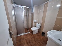Dilmac Hotel