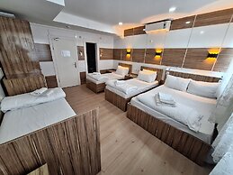 Dilmac Hotel