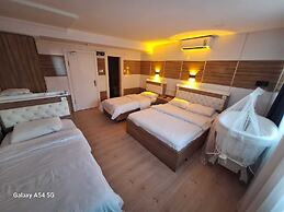 Dilmac Hotel
