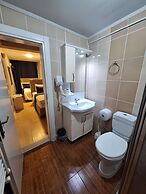 Dilmac Hotel