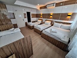 Dilmac Hotel