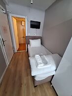 Dilmac Hotel