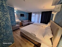 Dilmac Hotel