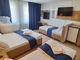 Dilmac Hotel