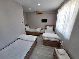Dilmac Hotel