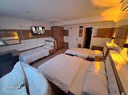 Dilmac Hotel