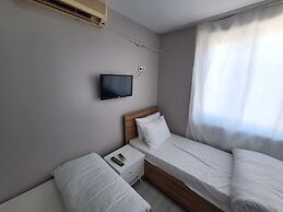 Dilmac Hotel