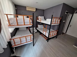 Dilmac Hotel
