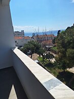 Dilmac Hotel