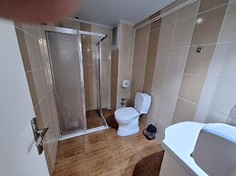 Dilmac Hotel