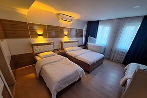 Dilmac Hotel