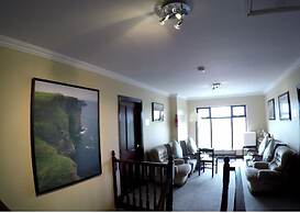 Castleview Golf Course B&B