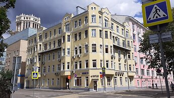 Portal Hostel and Hotel