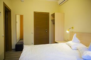 Portal Hostel and Hotel