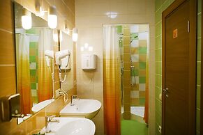 Portal Hostel and Hotel