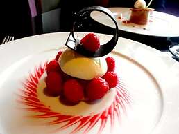 Logis Hotel-Restaurant Saint Romain