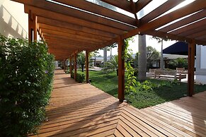Hotel Green Village