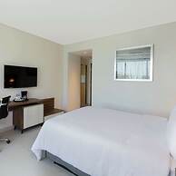 Hampton Inn by Hilton Cancun Cumbres