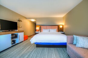 Hampton Inn & Suites Wixom