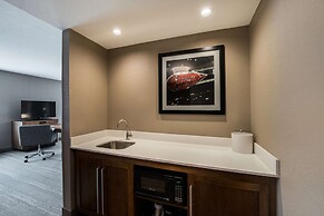 Hampton Inn & Suites Wixom