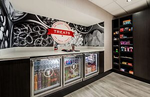 Hampton Inn & Suites Wixom