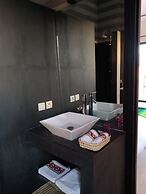 Marrakech African Queen