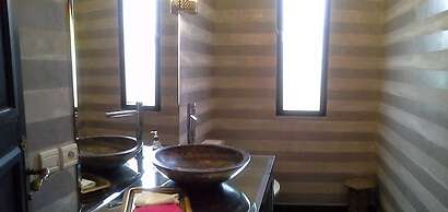 Marrakech African Queen