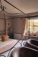 The Wensleydale Hotel