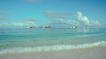 Kendwa Rocks Beach Hotel