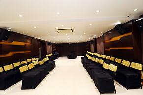 Hotel Rajhans Regent