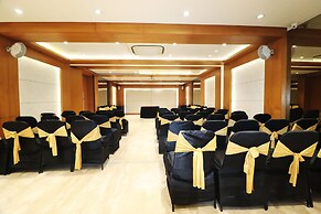 Hotel Rajhans Regent