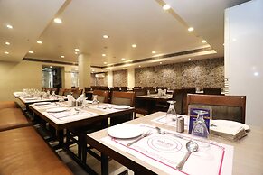 Hotel Rajhans Regent