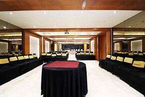 Hotel Rajhans Regent