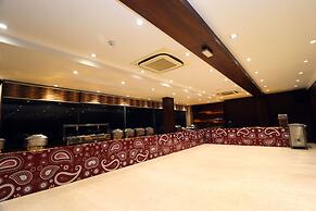 Hotel Rajhans Regent