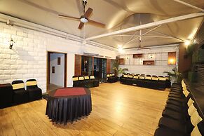 Hotel Rajhans Regent