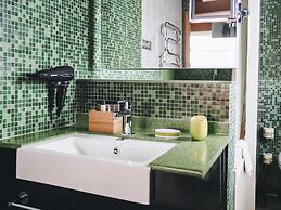 Garden Embassy Hotel Moscow