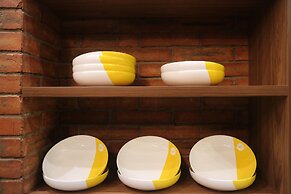 YELLO Hotel Manggarai Jakarta