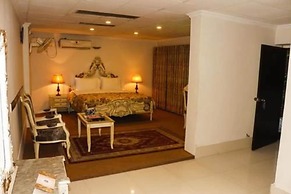 Shelton Green's Hotel