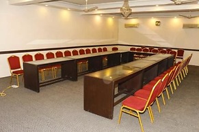 Shelton Green's Hotel