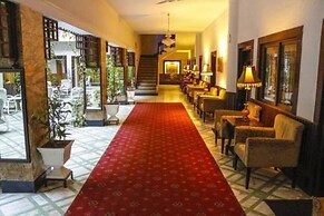 Shelton Green's Hotel