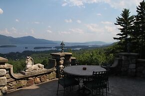 HIGHLANDS CASTLE overlooking Lake George.. plus 2 other Castles!