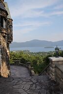 HIGHLANDS CASTLE overlooking Lake George.. plus 2 other Castles!