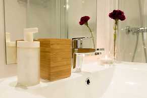 Simon Guest Apartments