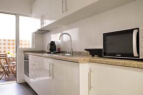 Simon Guest Apartments