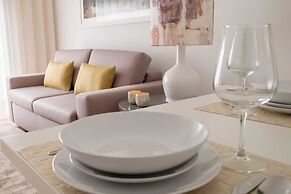 Simon Guest Apartments