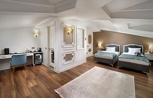 The Time Hotel Marina