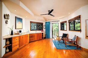 TreeCasa Hotel & Resort